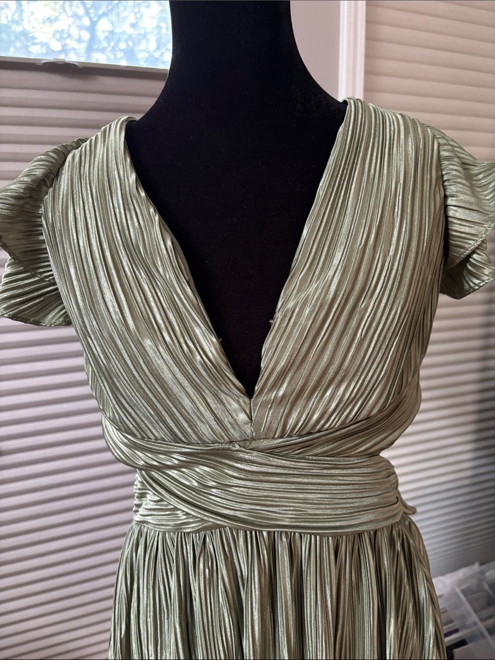 Lulu's Sage Ruched Dress - Picture 5 of 9